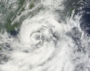 強熱帶風暴北冕雲圖