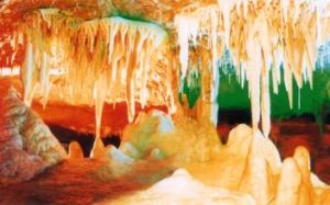 沂源猿人遺址溶洞群風景名勝區 沂源猿人遺址溶洞群風景名勝區