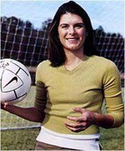 米婭&middot;哈姆