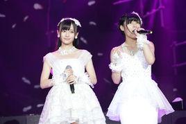 流著淚微笑 流著淚微笑