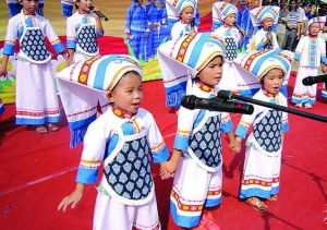 鄧圩娃娃愛唱壯歌