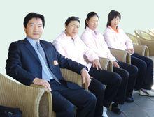 中國高爾夫球協會職業教練歐陽文(男)