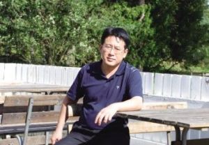 周永坤[雲南大學出版社社長]