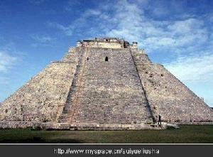 瑪雅金字塔