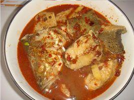 水煮鱸魚 水煮鱸魚