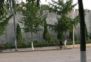 （圖）莒國古城牆（現貌）