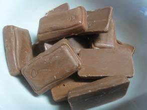 花生醬夾心朱古力棒 花生醬夾心朱古力棒