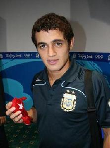 勞塔羅·阿科斯塔 勞塔羅·阿科斯塔