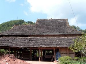 曼降囡村 曼降囡村