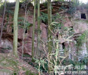 石城山崖墓群 石城山崖墓群