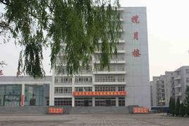 懷仁一中雲東校區