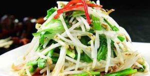 素炒菠菜什錦綠豆芽 素炒菠菜什錦綠豆芽