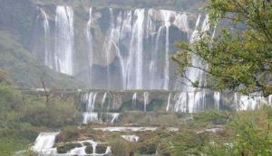 九龍飛瀑 九龍飛瀑