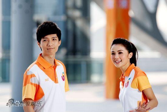 陳楚生蔡卓妍獻唱大運會