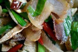 蒜苗臘肉炒筍乾