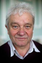 保羅·納斯教授