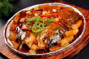 鐵板醬燒魚頭 鐵板醬燒魚頭