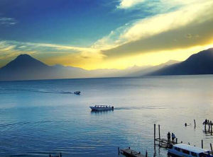 阿蒂特蘭湖 阿蒂特蘭湖