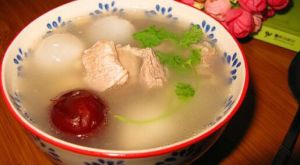 西紅柿馬蹄排骨湯 西紅柿馬蹄排骨湯