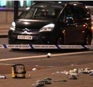 6·3倫敦汽車沖入人群事件 6·3倫敦汽車沖入人群事件