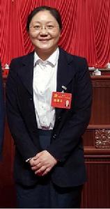 許寧[東方商廈有限公司居室家電商場營業員]