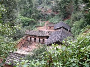 紅土倉村 紅土倉村