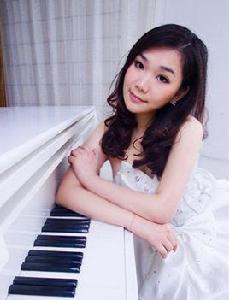 張綺雯[深圳青年鋼琴家]
