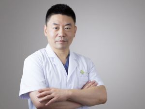 楊洪波[整形外科副主任醫師]