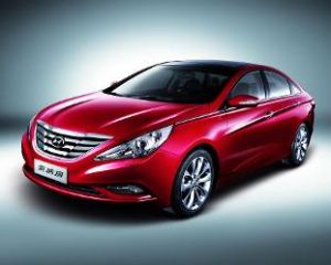 索納塔八 索納塔八