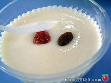 酥上如油者為醍醐