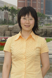 王春玲[雞西市青少年活動中心主任]