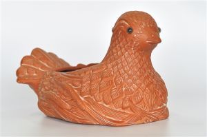 凝聚中美文化交融的坭興桂陶藝術品“神鳥”
