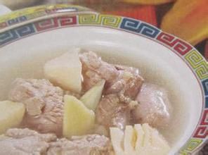 冬筍悶羊肉 冬筍悶羊肉