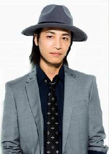 鳥海浩輔 鳥海浩輔