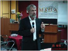 Branton Shearer博士