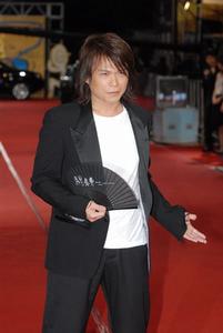 《堅強的理由》