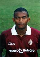 安德雷·盧西亞諾·平加 安德雷·盧西亞諾·平加