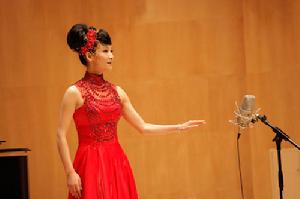 青年演員萬思妍