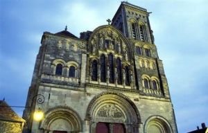 韋茲萊教堂和山丘 韋茲萊教堂和山丘