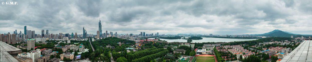 山水城林的南京城