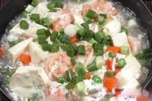 燉明蝦豆腐 燉明蝦豆腐