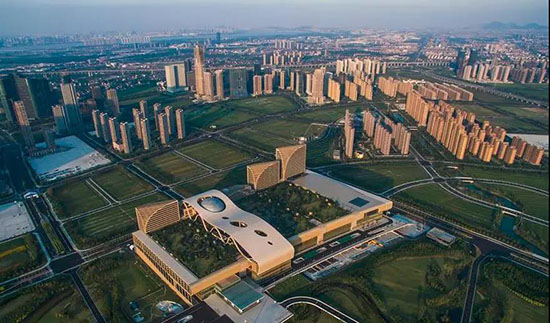 大美杭州,一座從水墨畫裡流出來的城市。上有天堂、下有蘇杭,杭州,一座自古以來就被詩人寵幸的城市走進杭州它的美景,它的溫婉,它的文藝一個不經意間,就會讓人沉淪讓人來了便不想離 大美杭州,一座從水墨畫裡流出來的城市。上有天堂、下有蘇杭,杭州,一座自古以來就被詩人寵幸的城市走進杭州它的美景,它的溫婉,它的文藝一個不經意間,就會讓人沉淪讓人來了便不想離