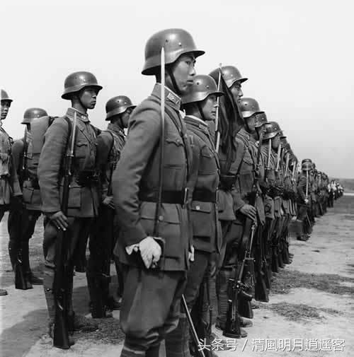 西安事變後張學良偷看蔣介石日記,為何羞愧汗顏泣不成聲?