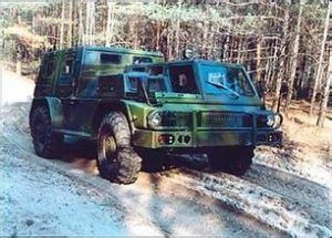 英國霍特斯伯4985型輪式裝甲人員輸送車 英國霍特斯伯4985型輪式裝甲人員輸送車