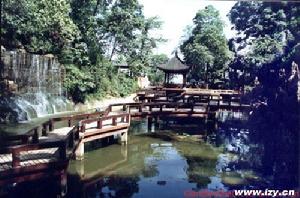 四川龍池森林公園