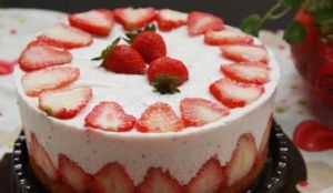 草莓慕司蛋糕 草莓慕司蛋糕