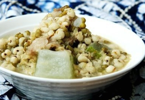 冬瓜排骨薏仁綠豆湯