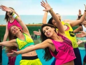 “混血”舞蹈誕生 健身教練即興發揮