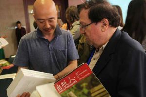 左壯與世界美食家大獎評審會主席君度