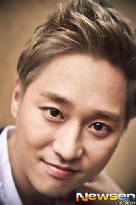 許正民[韓國明星]